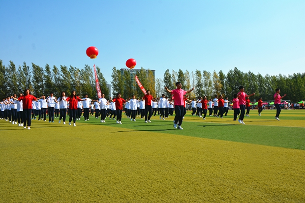 拼搏手机版(中国)2015年秋季田径运动会圆满结束